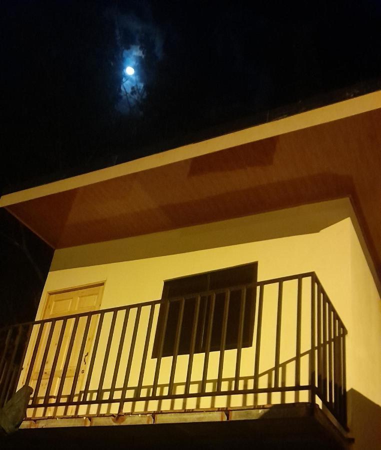 Cabinas Playa Agujas Apartment Quebrada Ganado Екстериор снимка
