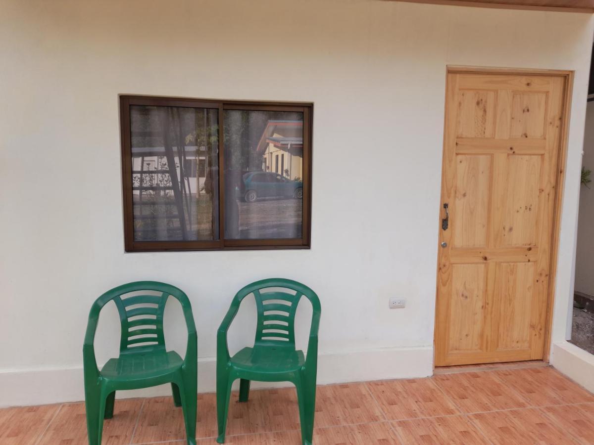 Cabinas Playa Agujas Apartment Quebrada Ganado Екстериор снимка