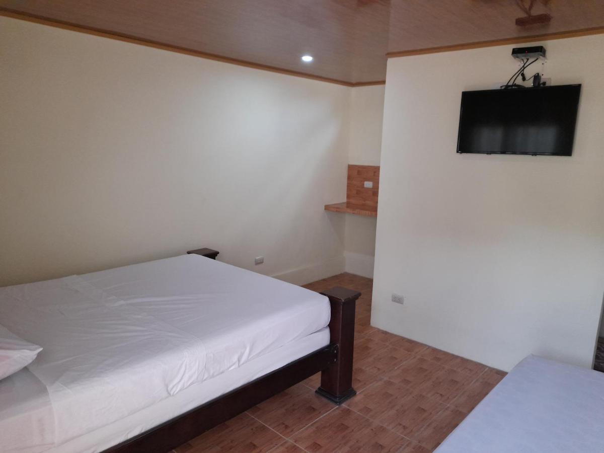 Cabinas Playa Agujas Apartment Quebrada Ganado Екстериор снимка